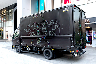 渋谷PARCOで開催した展覧会企画「Mickey Mouse Now and Future」の世界観と商品を詰め込んだスピンアウト企画の「Mickey Mouse Now and Future POP UP TRUCK」が全国各地のPARCOを巡回