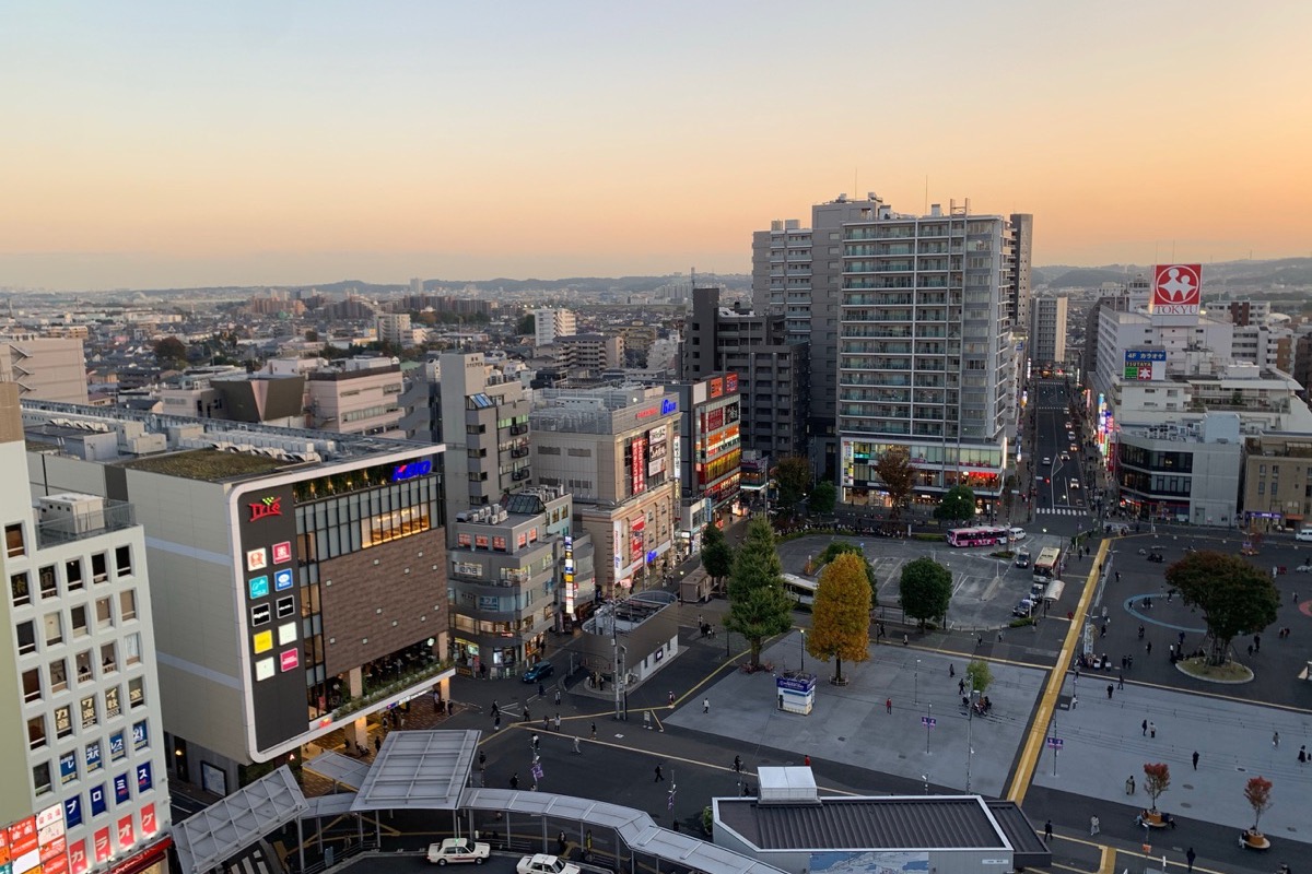 調布駅周り②（夕）