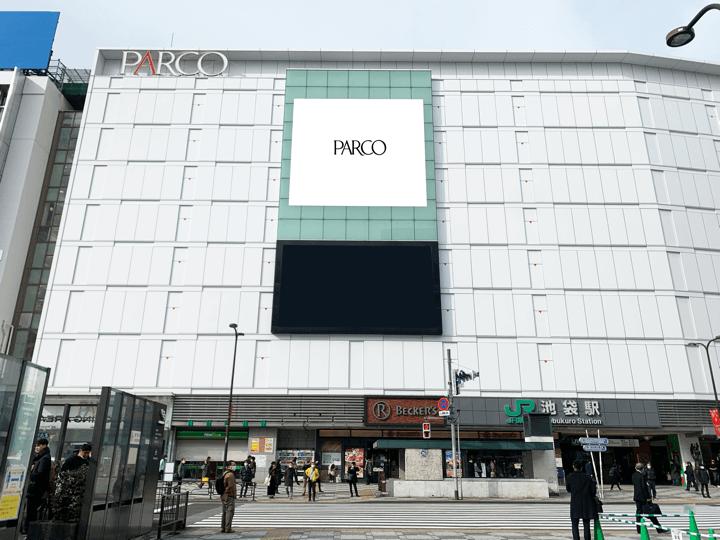 池袋PARCO 壁面ビッグシート(池袋駅東口側)