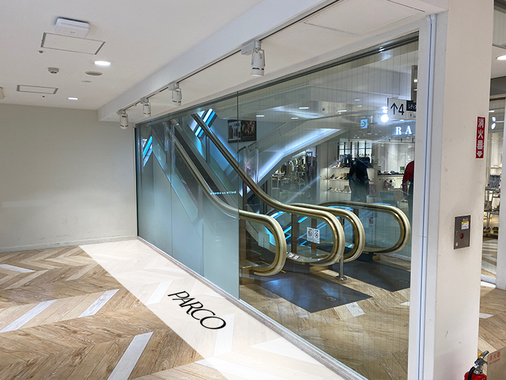 吉祥寺PARCO ３F エスカレーターサイド
