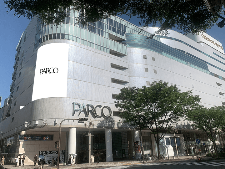 名古屋PARCO 西館外壁シート（正面・R面）