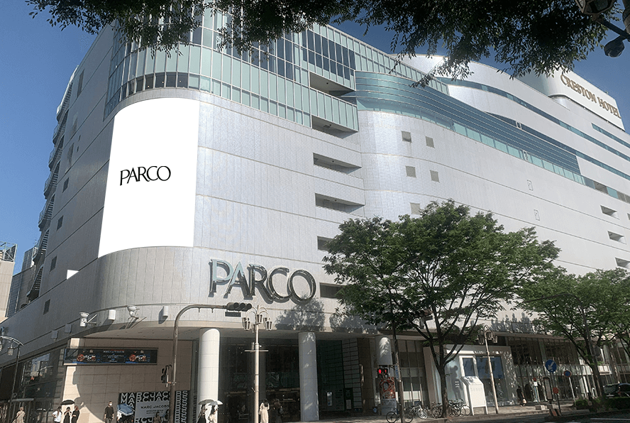 名古屋PARCO 西館外壁シート（正面・R面）