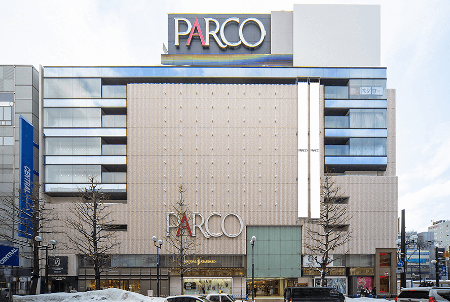 札幌PARCO 外壁懸垂幕